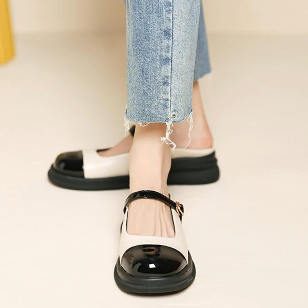 Brand New! Nude/ black shoes open back, comfortable and trendy. Size 38.5